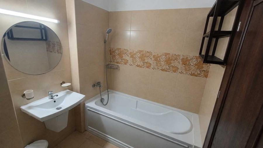 Apartament cu 2 camere decomandat în Central