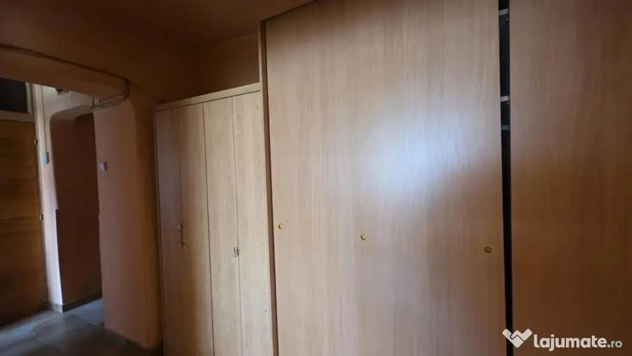 Apartament cu 2 camere decomandat în Tineretului