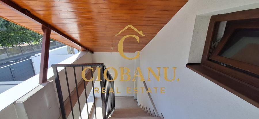Apartament cu 3 camere decomandat, mobilat în Romanești