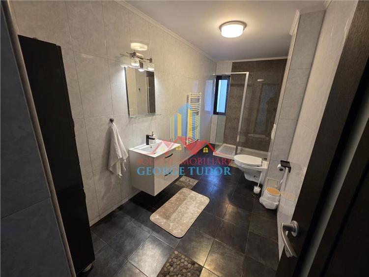 Casă individuală cu 6 camere cu Teren 300 Mp în Chiajna