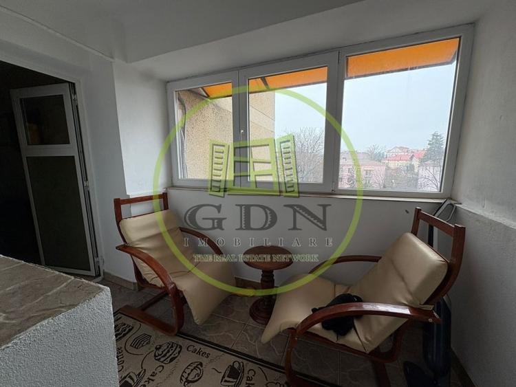 Apartament cu 2 camere decomandat, mobilat în Central