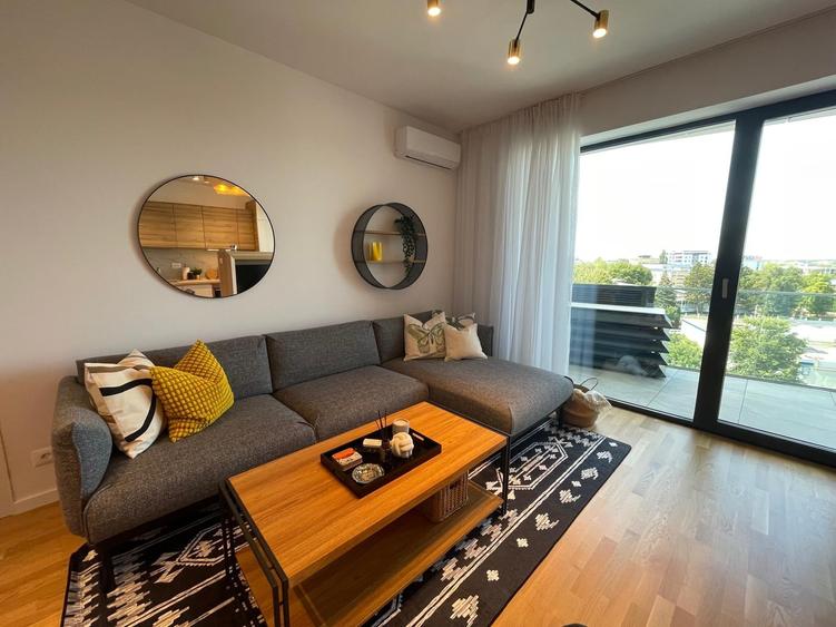 Apartament cu 2 camere decomandat, mobilat în Băneasa — fotografia 3
