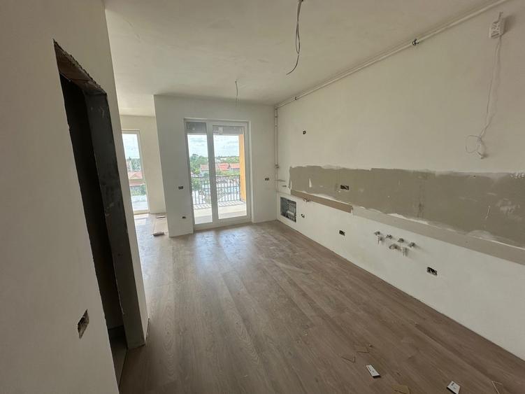 Apartament cu 2 camere decomandat în Freidorf