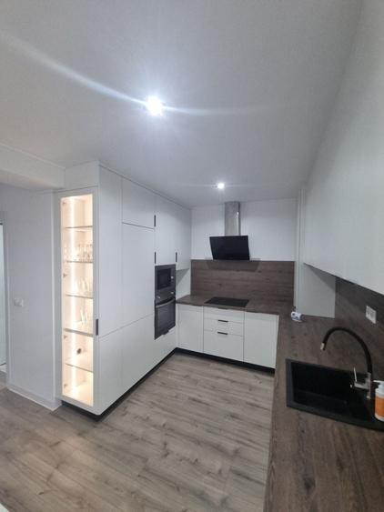 Casă cu 3 camere cu Teren 300 Mp în Remetea