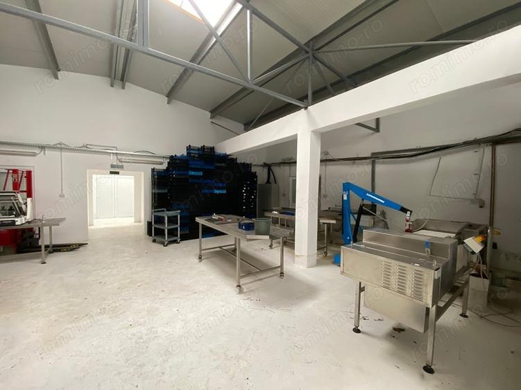 Spațiu comercial, de 1,241 mp, în Dezna