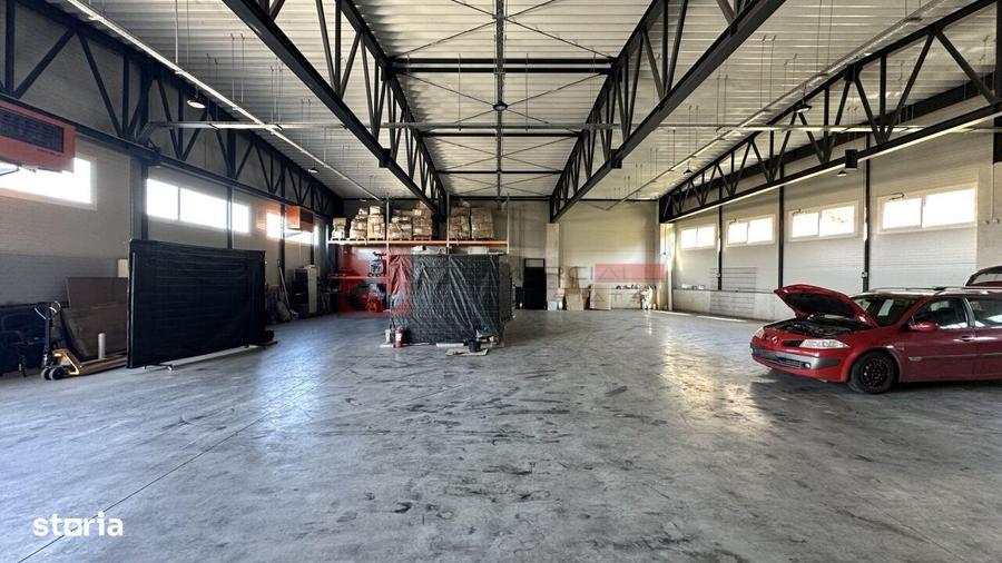 Spațiu comercial, de 450 mp, în Central