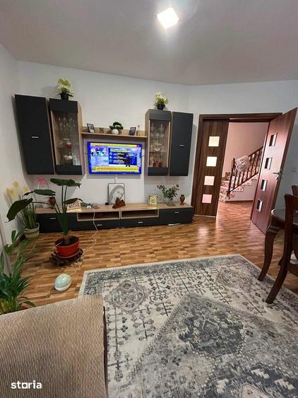 De vanzare casa D+P+E, din caramida, mobilata si utilata, 800mp teren - 4