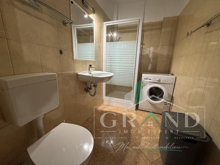 Apartament cu 2 camere semidecomandat, mobilat în Calea Turzii