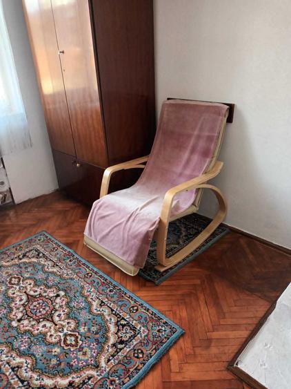 Apartament cu 2 camere semidecomandat în Horea
