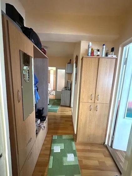 Apartament cu 2 camere decomandat, mobilat în Aiud