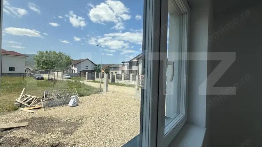 Casă cu 4 camere cu Teren 361 Mp în Central