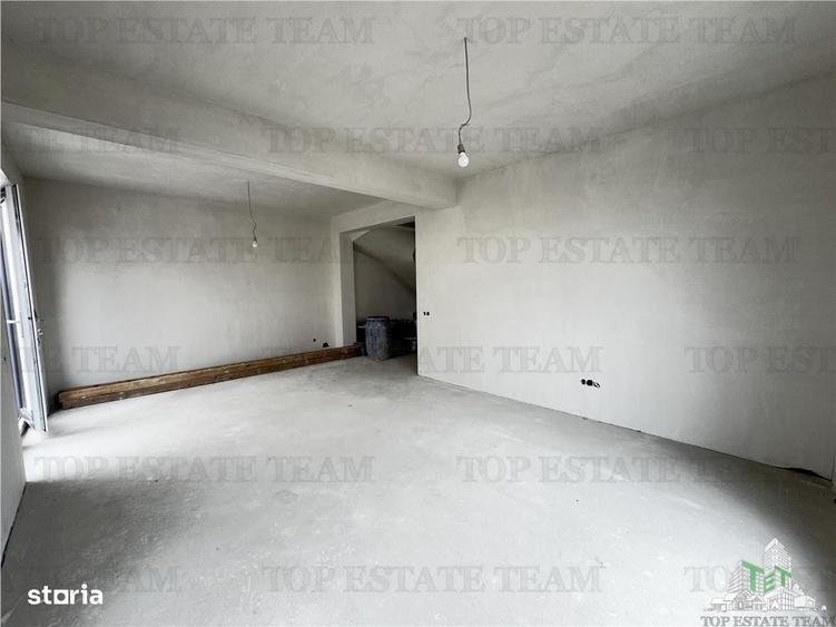 Casă cu 4 camere în Central