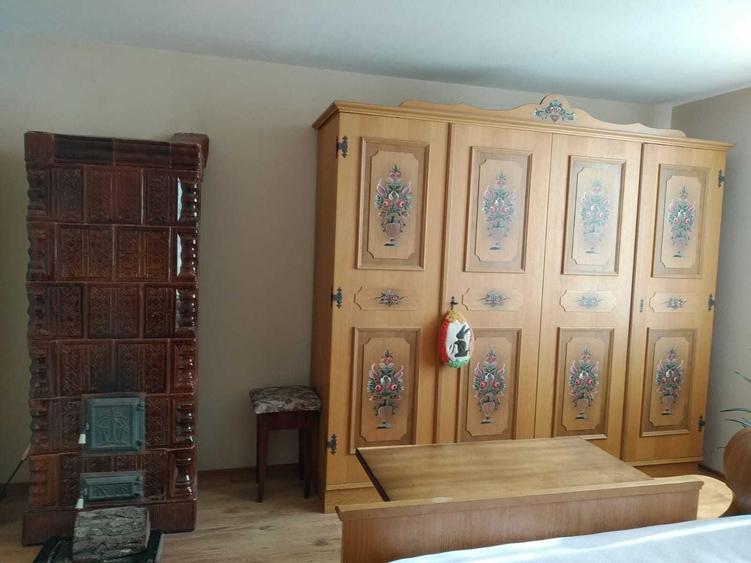 Casă cu 4 camere în Mănăștiur