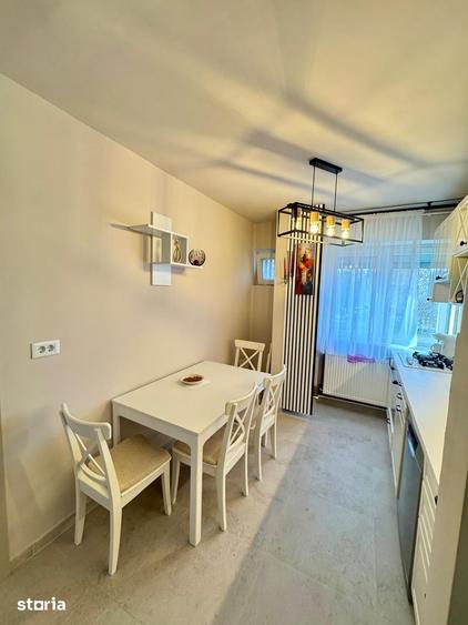 Apartament cu 2 camere decomandat în Podgoria