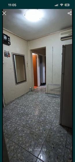 Apartament cu 4 camere decomandat în Teiul Doamnei