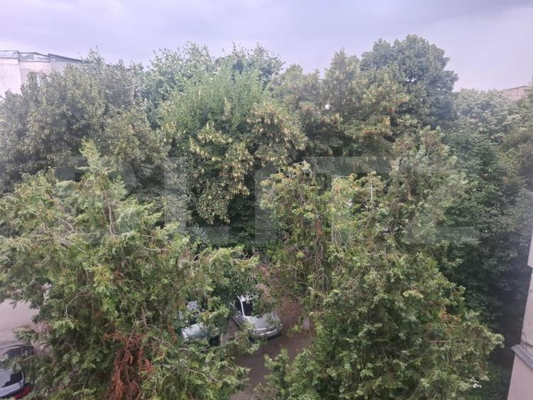 Apartament 3 camere, 65 mp, zona Găești - 12