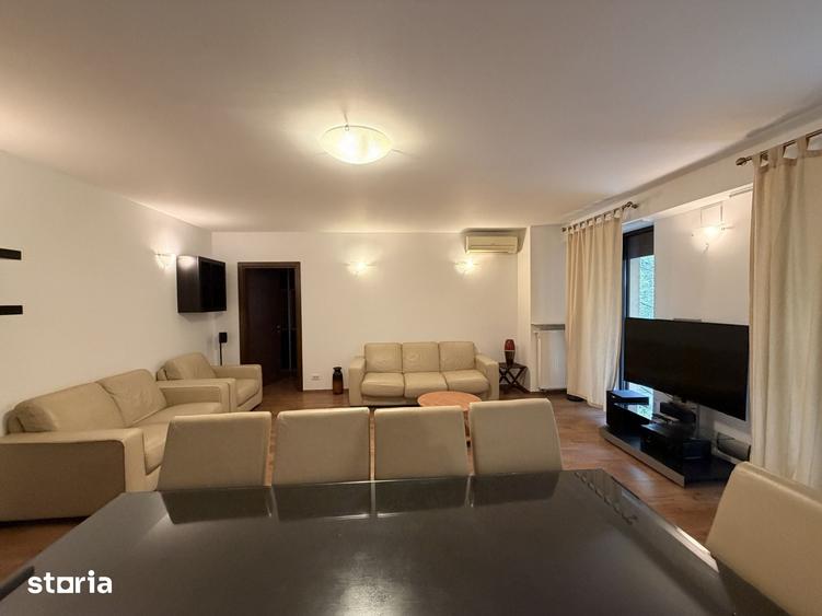 Apartament cu 3 camere în Tei