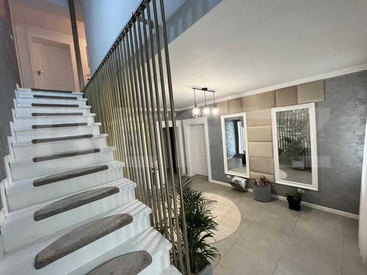 Casă individuală cu 5 camere cu Canalizare în Exterior Est
