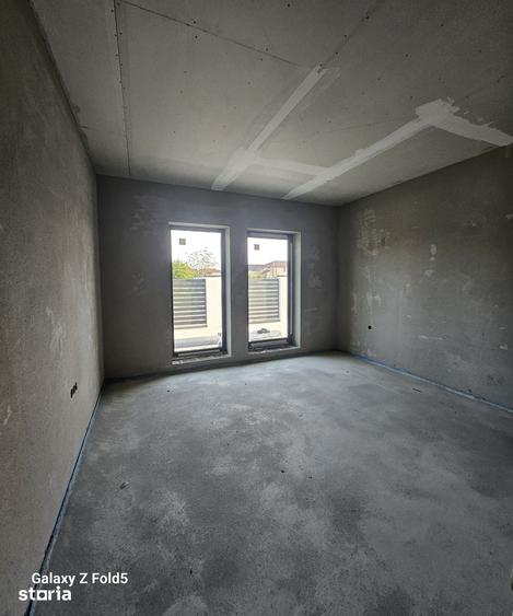 Casă cu 4 camere cu Teren 750 Mp în Central