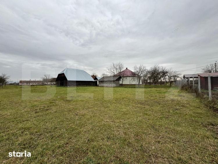 Casă cu 3 camere cu Teren 2050 Mp în Doba