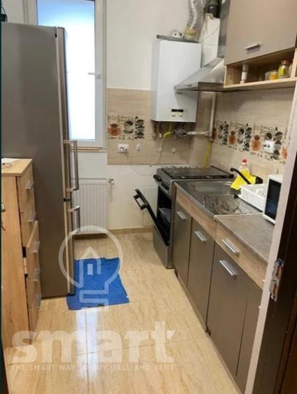 Apartament cu 2 camere semidecomandat, mobilat în Semicentral