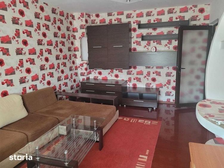 Inchiriez apartament 3 camere prima inchiriere - 1