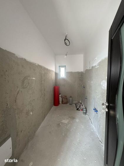 Casă cu 4 camere cu Teren 500 Mp în Sântandrei