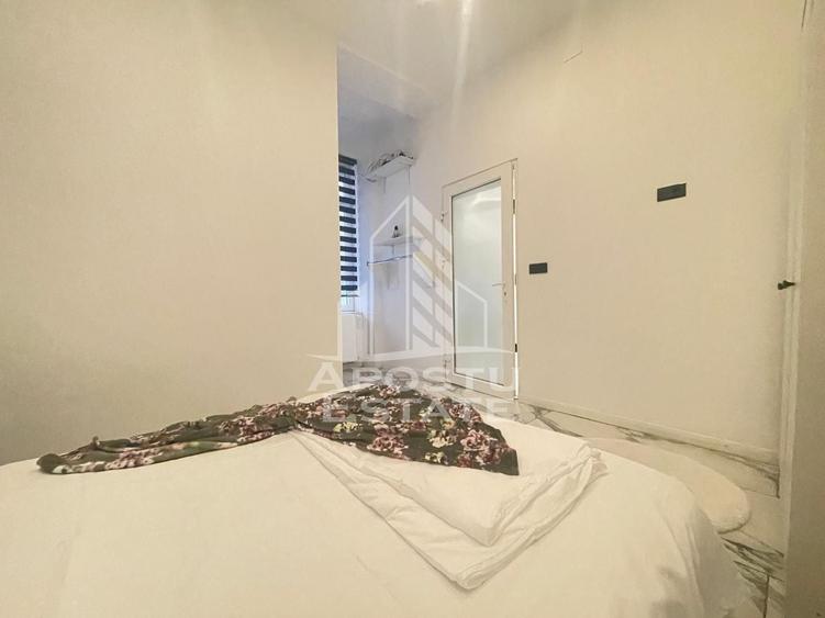 Apartament cu 2 camere decomandat, mobilat în Central