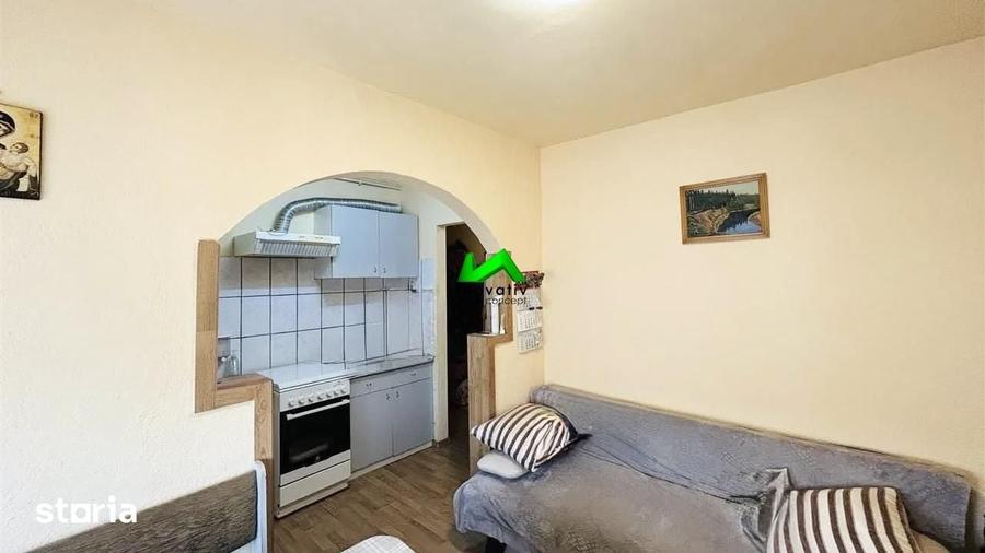 Apartament cu 3 camere, mobilat în Cedonia