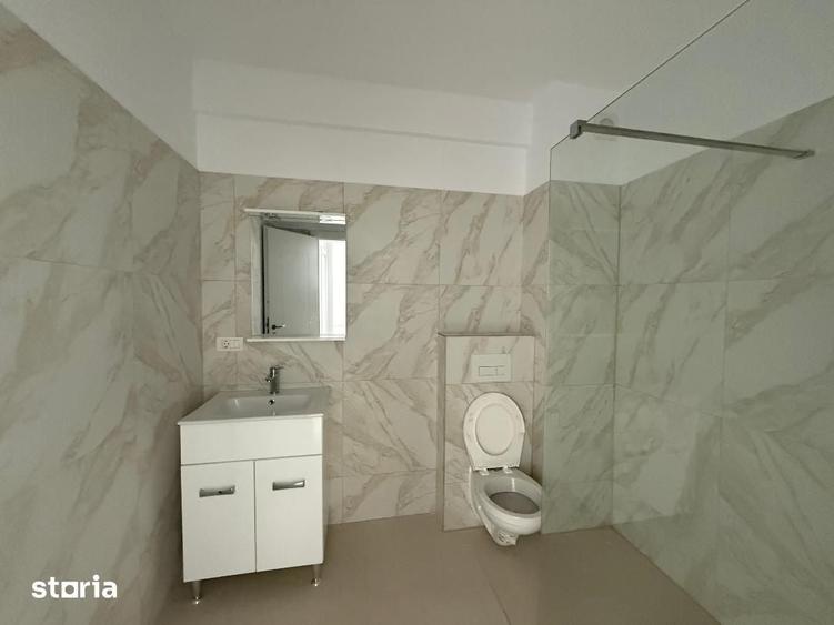 Apartament cu 3 camere în Cetate