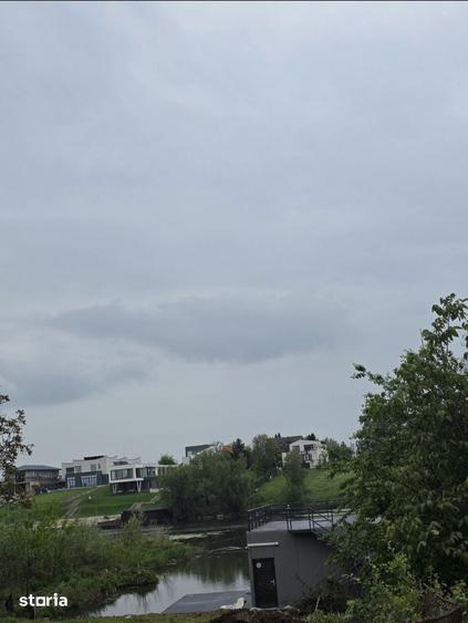 Teren de 2000 mp, în Snagov