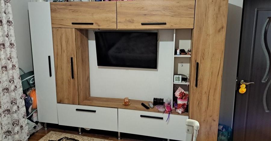 Casă cu 3 camere cu Teren 700 Mp în Bârsești