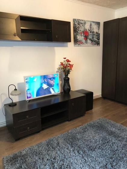 Garsoniera decomandata zona Patria,moderna,67500 Euro - 2