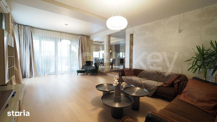 Casă cu 5 camere cu Teren 750 Mp în Central