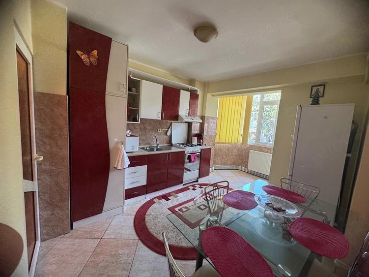 Apartament cu 2 camere decomandat în Siderurgiștilor