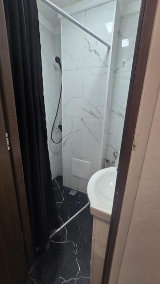 Garsonieră decomandată în Narcisa