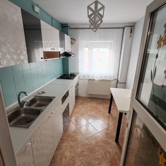 Apartament cu 2 camere decomandat în Rahova