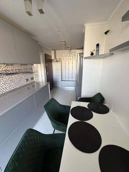 Apartament cu 2 camere decomandat în Exterior Vest
