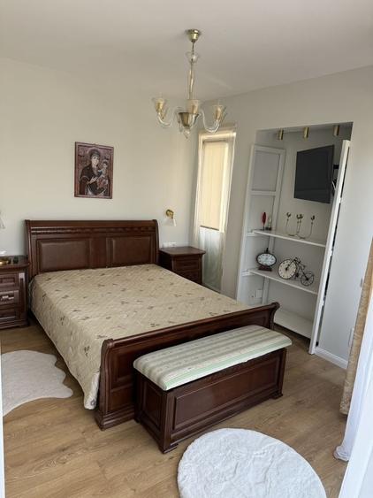 Casă cu 4 camere cu Teren 300 Mp în Dosu Bricii