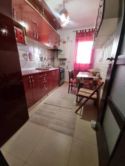 Apartament 2 camere, decomandat, etaj 1, mobilat ?i utilat, loc parcare, metrou D. Leonida - 4