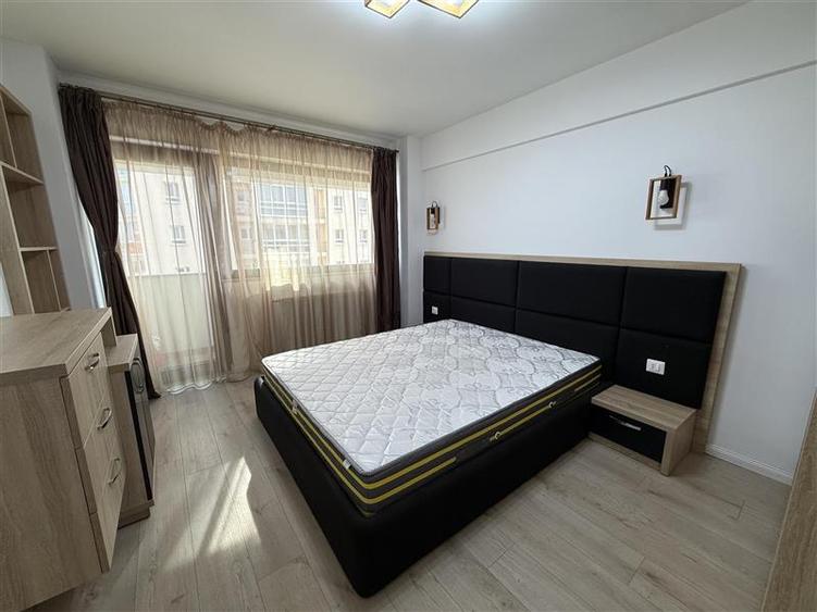 Apartament cu 2 camere decomandat în Ștefan cel Mare