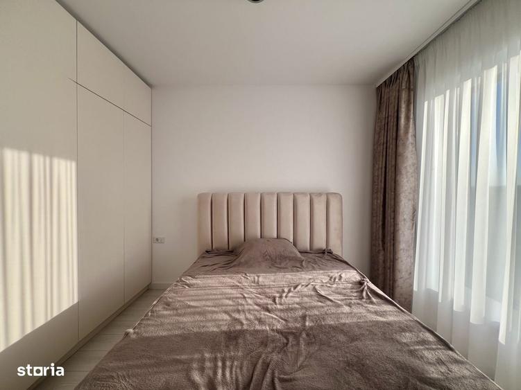 Apartament cu 3 camere semidecomandat în Central