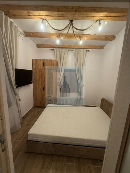 Casă cu 1 camere cu Canalizare în Schei