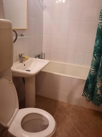 Apartament cu 2 camere decomandat, mobilat în Drumul Taberei