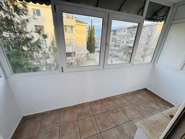 Apartament cu 3 camere decomandat în Kiseleff