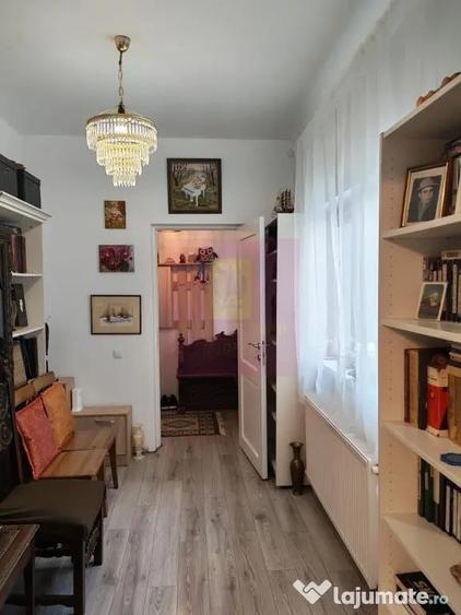 Apartament cu 2 camere decomandat în Foișorul de Foc