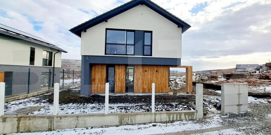 Casă individuală cu 4 camere cu Teren 524 Mp în Chinteni