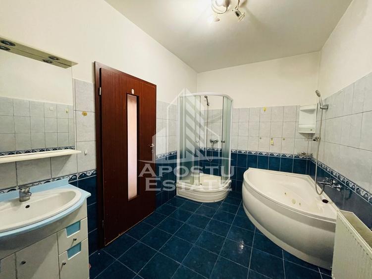 Casă individuală cu 3 camere cu Canalizare în Intim
