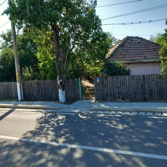 Casă individuală cu 3 camere cu Teren 766 Mp în Sălciile