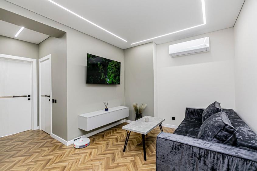 Apartament cu 2 camere decomandat în Dârste
